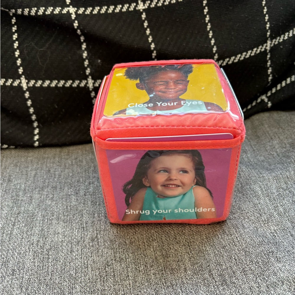 Lovevery activity cube